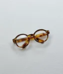 Tortoise shell glasses